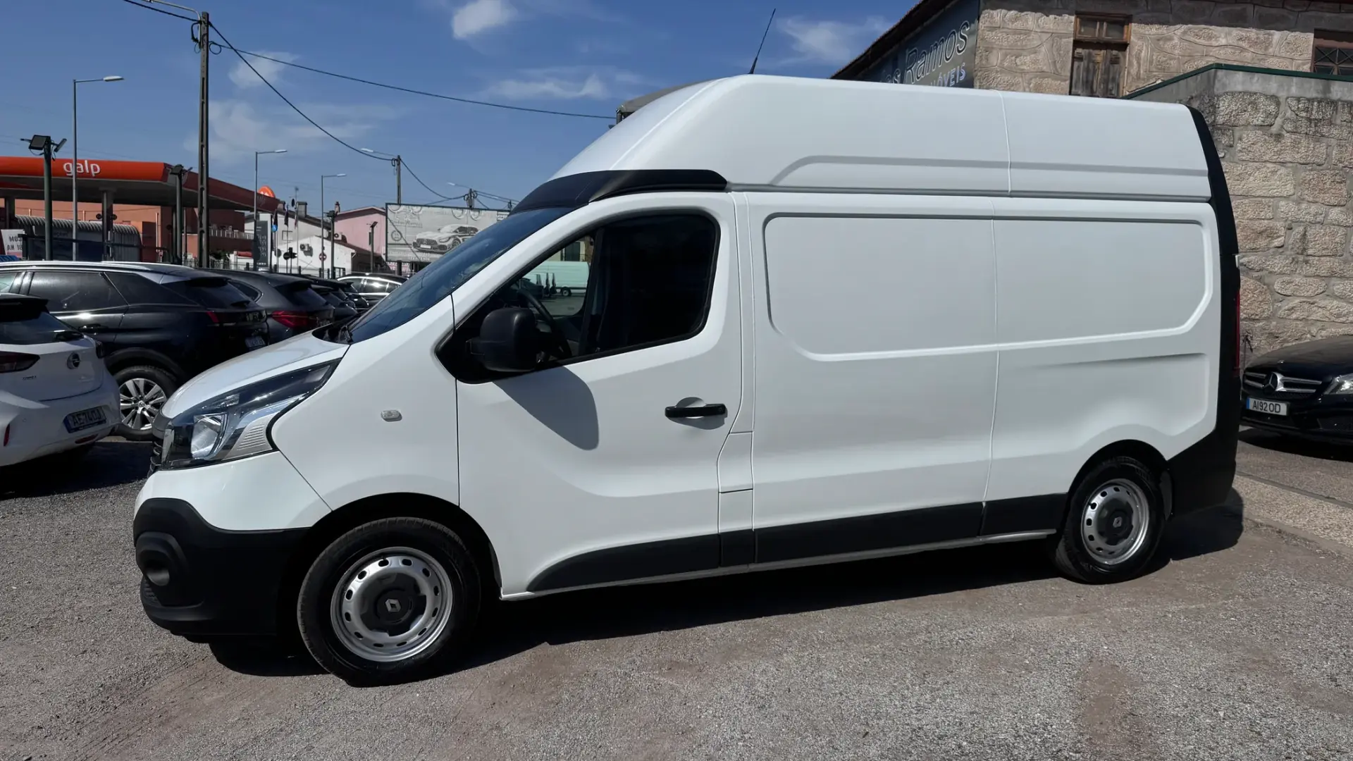 Renault Trafic 1.6 dCi L2H1 1.2T SS 3