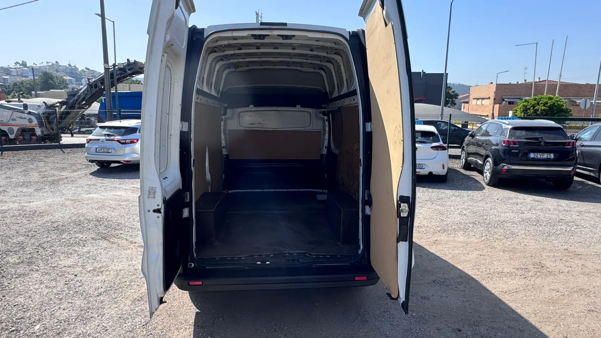 Renault Trafic 1.6 dCi L2H1 1.2T SS 10