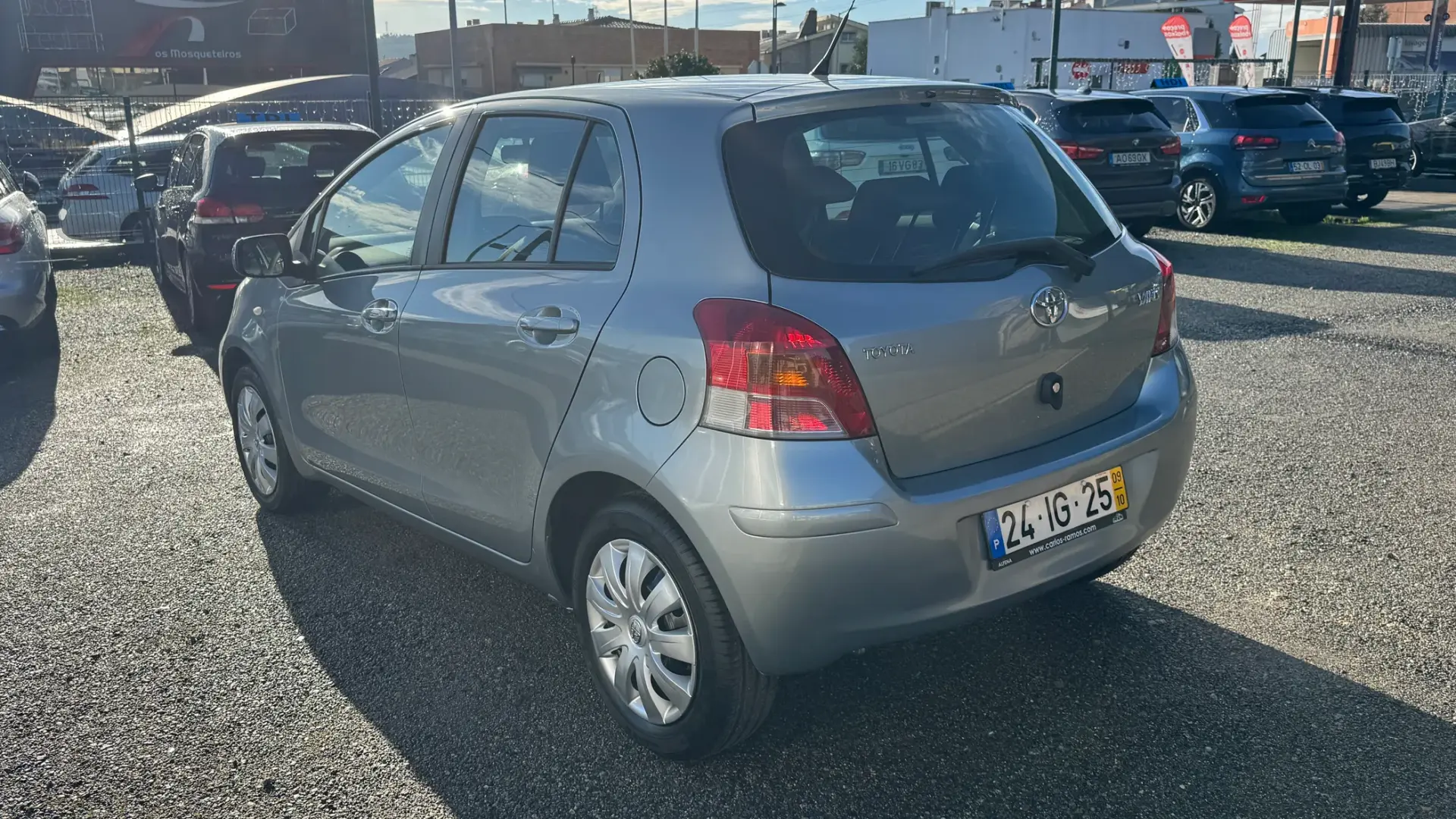 Toyota Yaris 1.0 VVT-i Comfort+AC 9