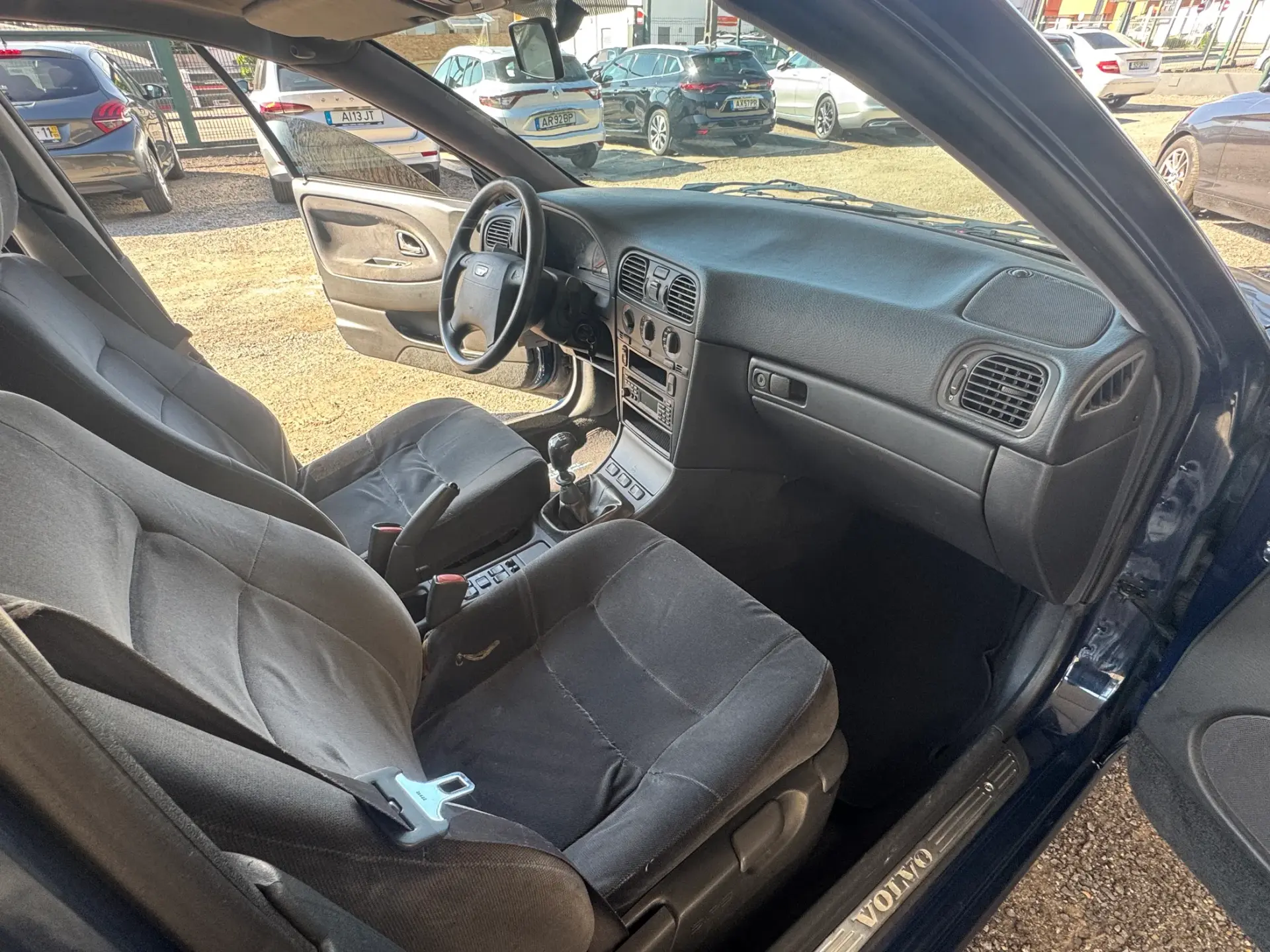 Volvo S40 1.6 14