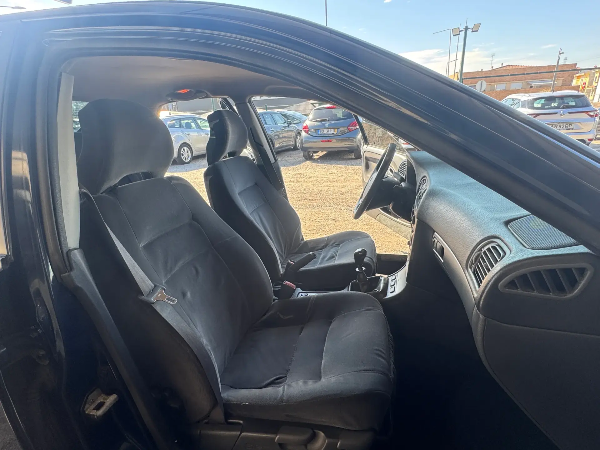 Volvo S40 1.6 15