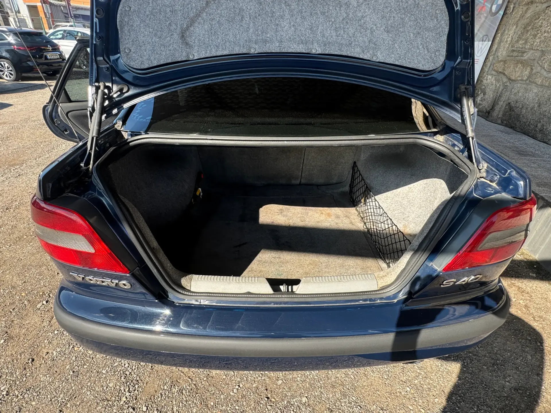 Volvo S40 1.6 26