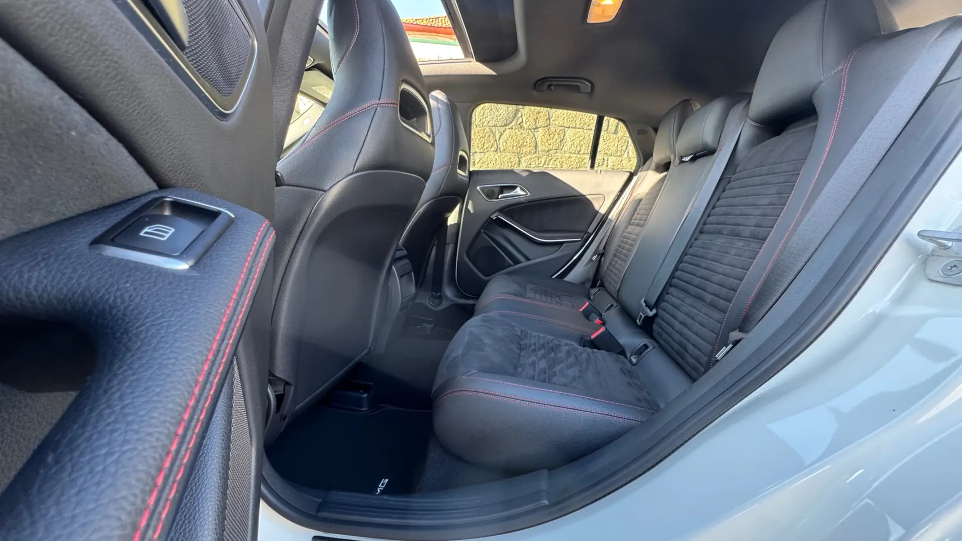 Mercedes-Benz CLA 220 (CDI) d 7G-DCT AMG Line 29