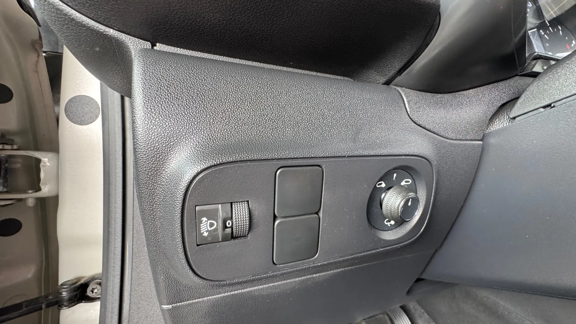 Citroen C3 1.2 PureTech C-Series 36
