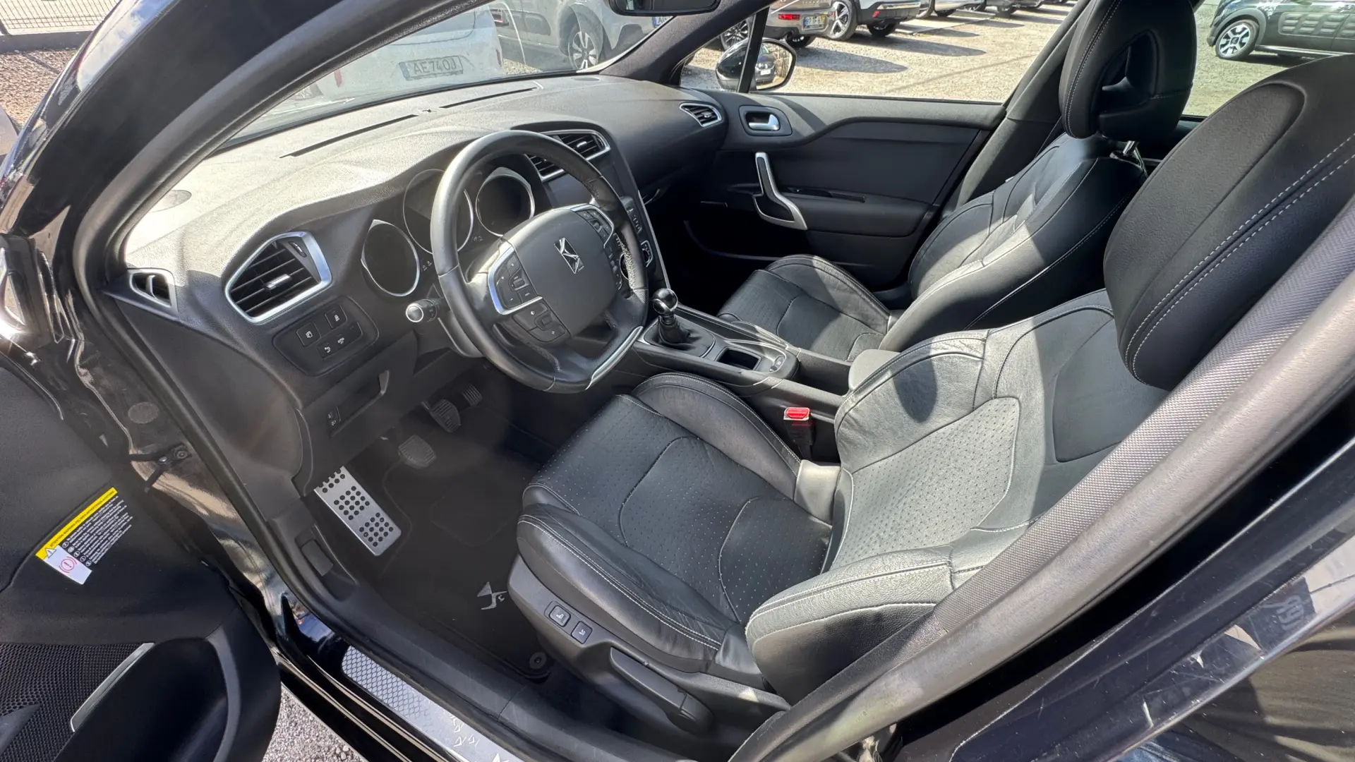 Citroen DS4 1.6 e-HDi So Chic 12