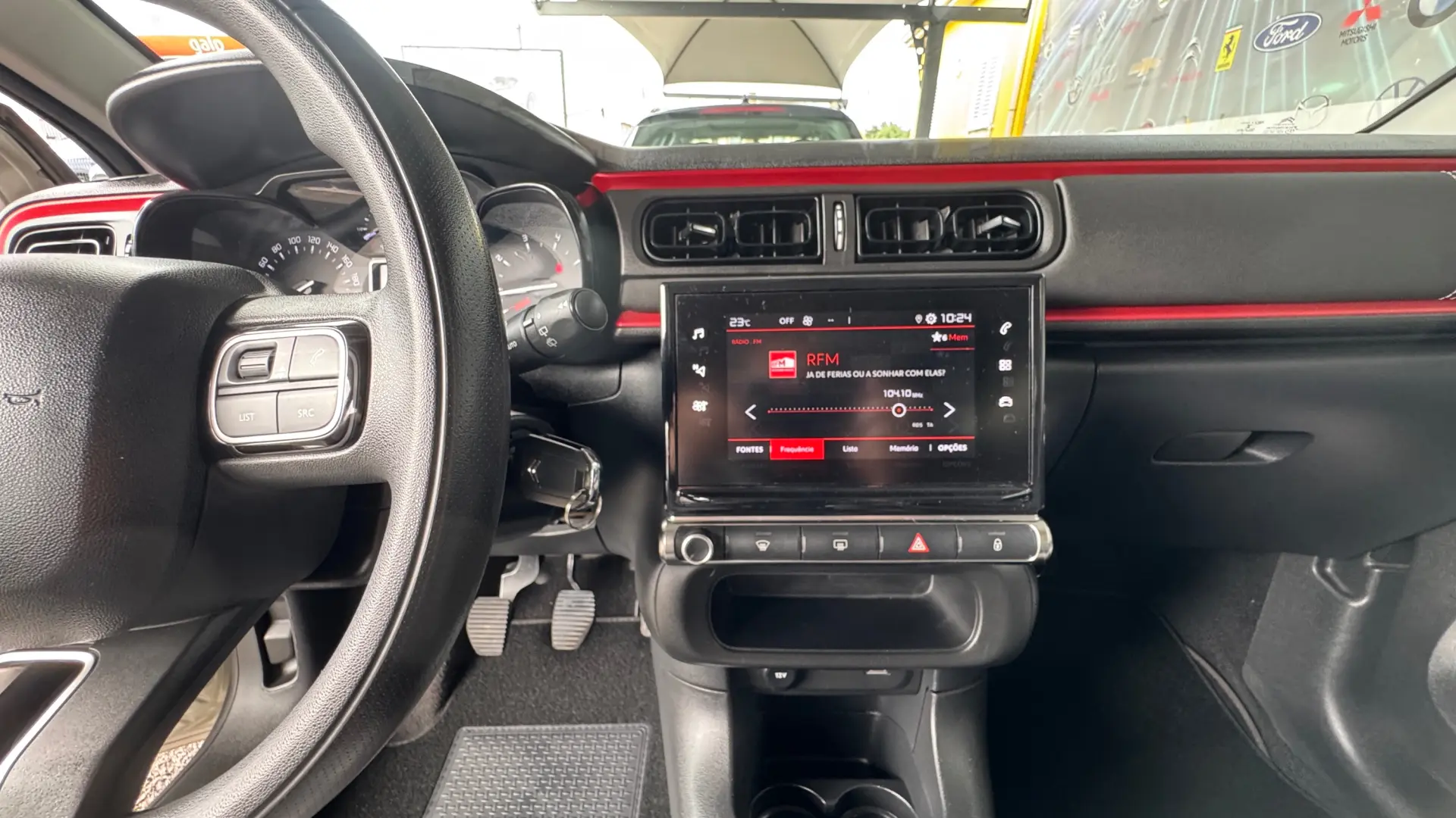 Citroen C3 1.2 PureTech C-Series 23