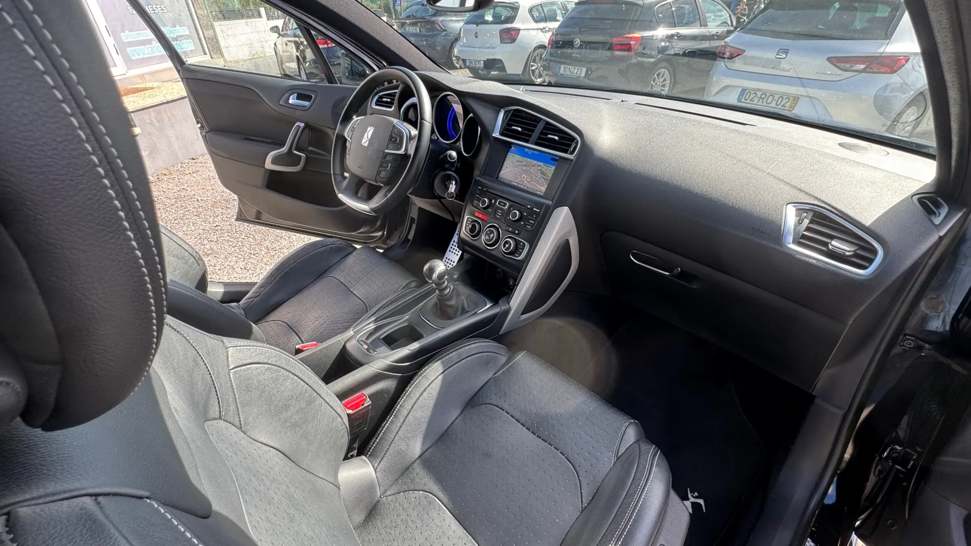 Citroen DS4 1.6 e-HDi So Chic 22
