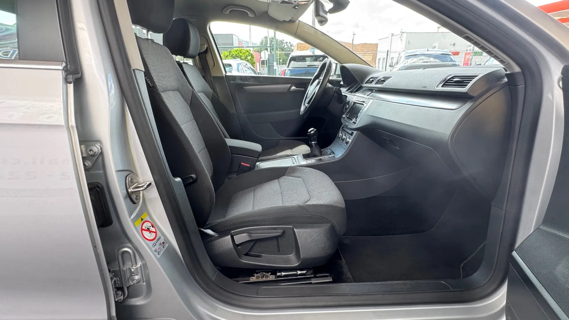 Volkswagen Passat 1.6 TDI BlueMotion 42