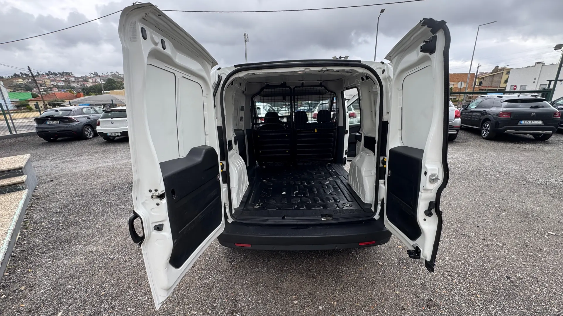 Fiat Doblo 1.3 Multijet 21