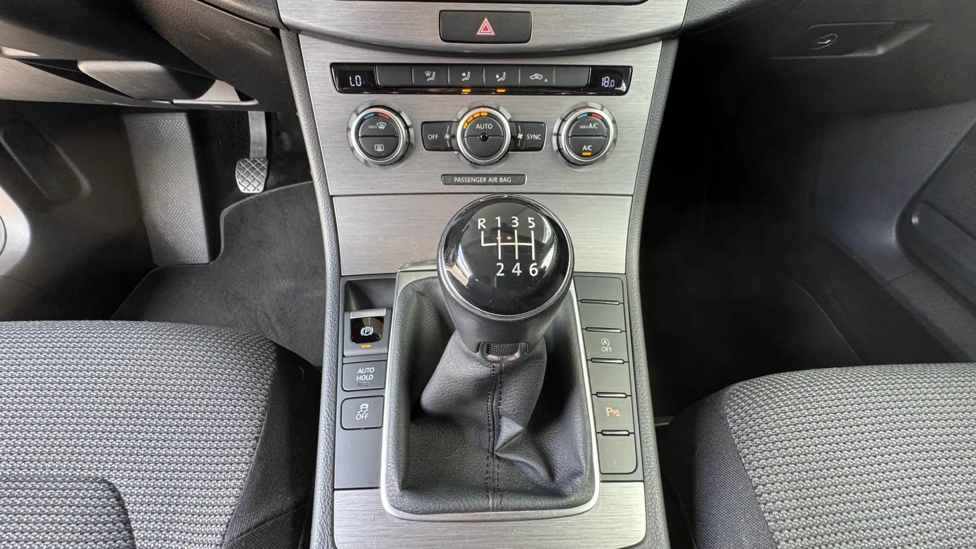 Volkswagen Passat 1.6 TDI BlueMotion 25
