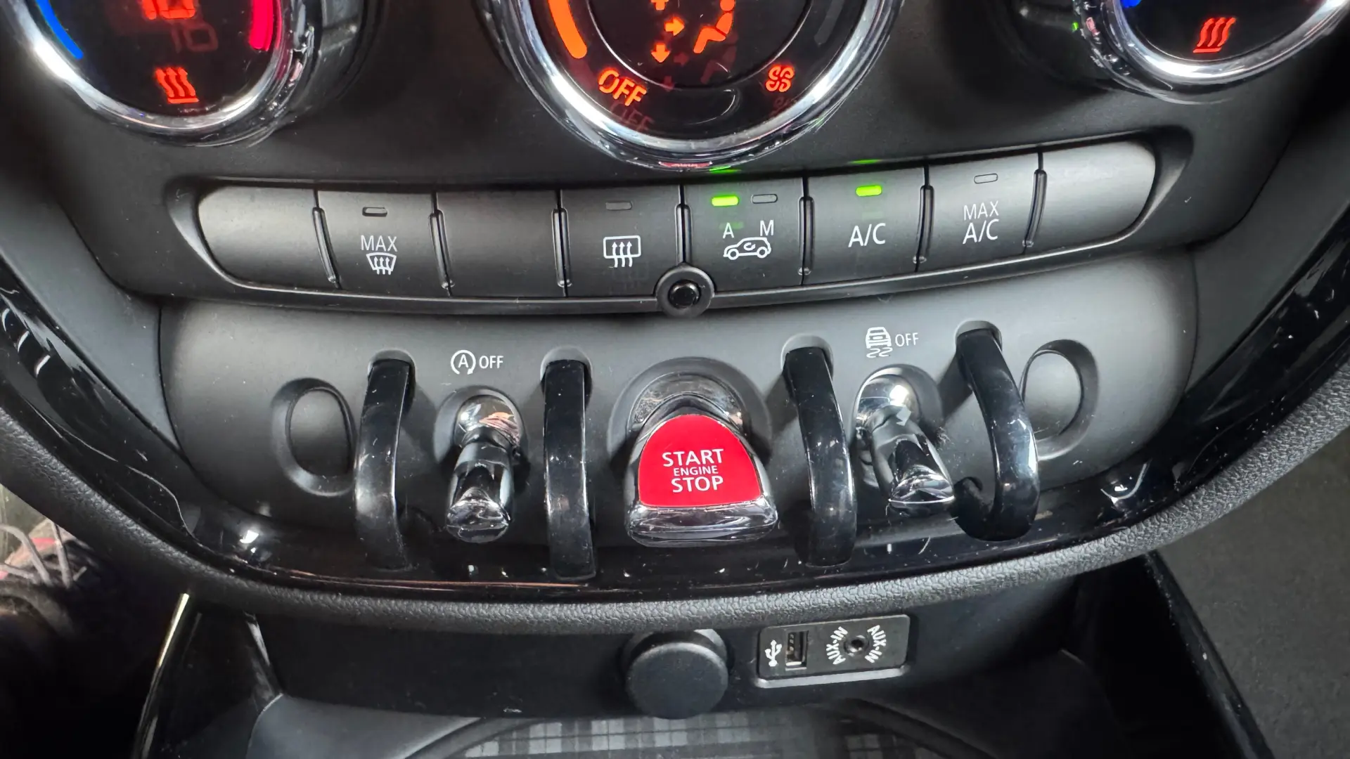 MINI Clubman One D Sport Edition 38
