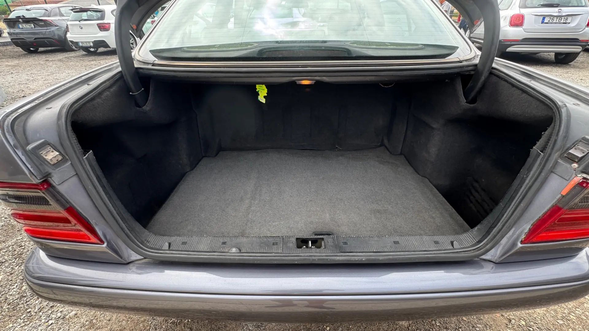 Mercedes-Benz E 220 CDI Classic 18