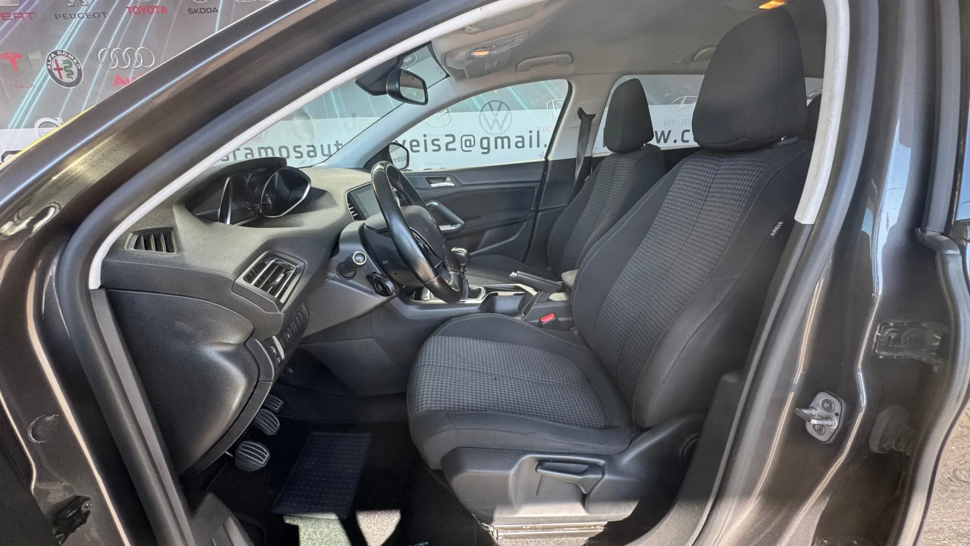 Peugeot 308 SW 1.5 BlueHDi Style 16
