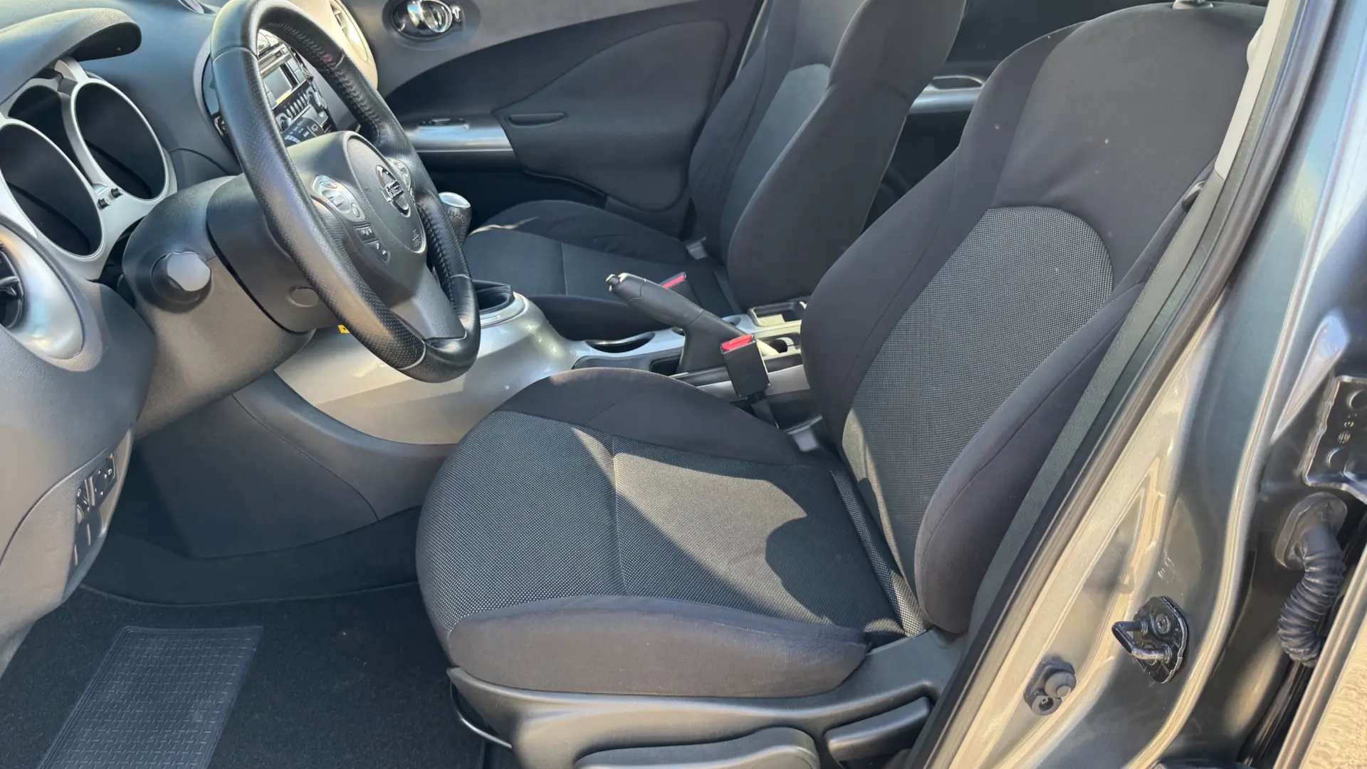 Nissan Juke 1.5 dCi Acenta Connect 10