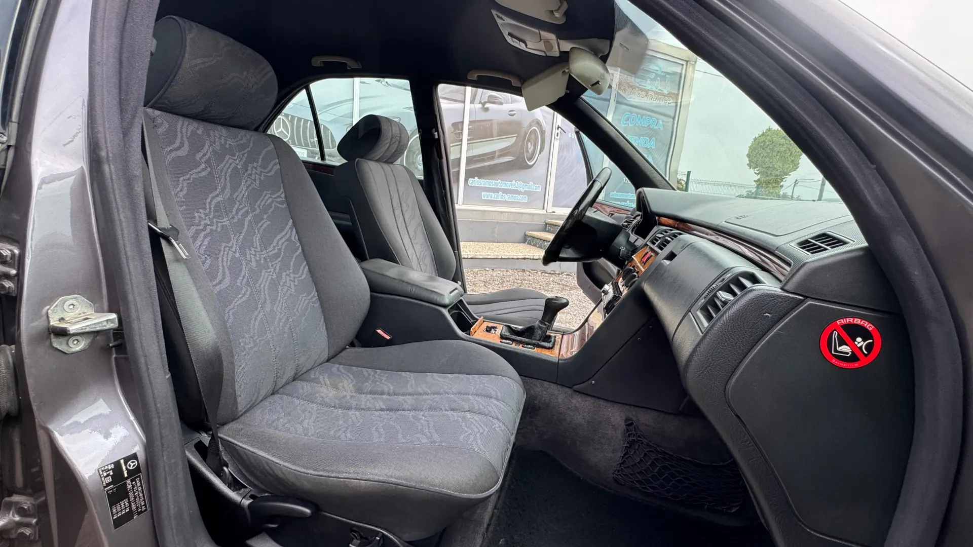 Mercedes-Benz E 220 CDI Classic 14