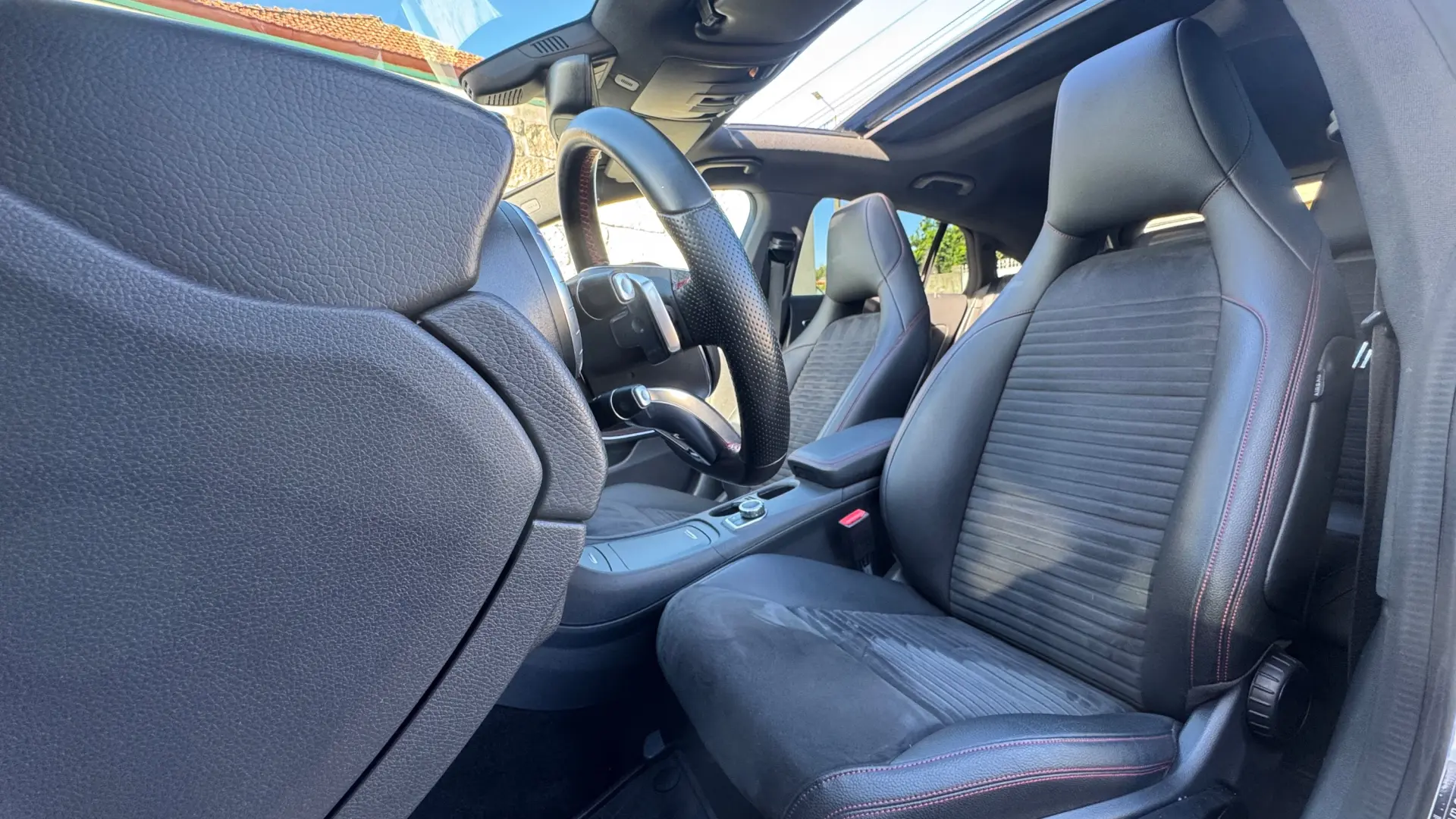 Mercedes-Benz CLA 220 (CDI) d 7G-DCT AMG Line 23