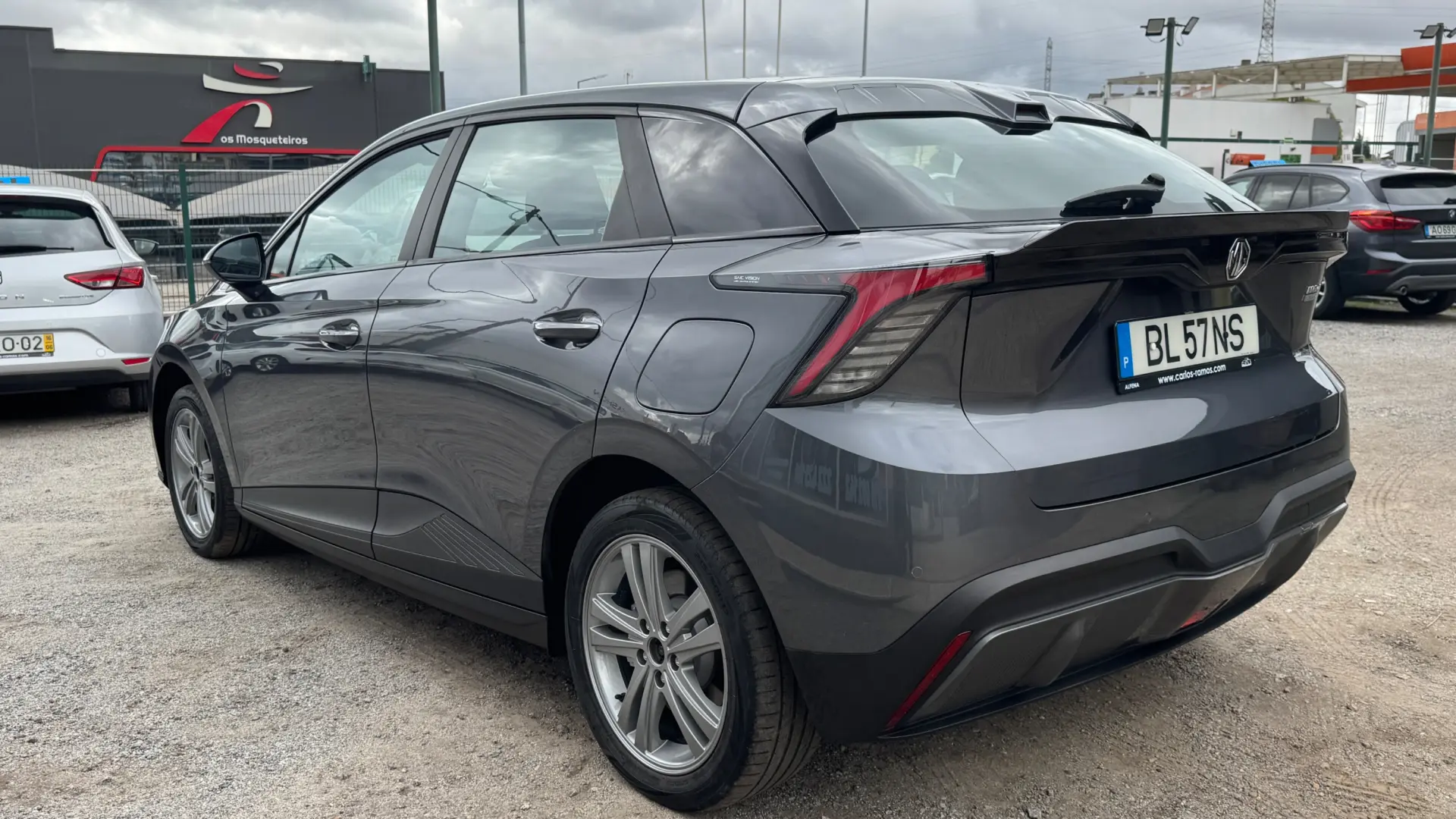 MG MG4 51 kWh Standard 11