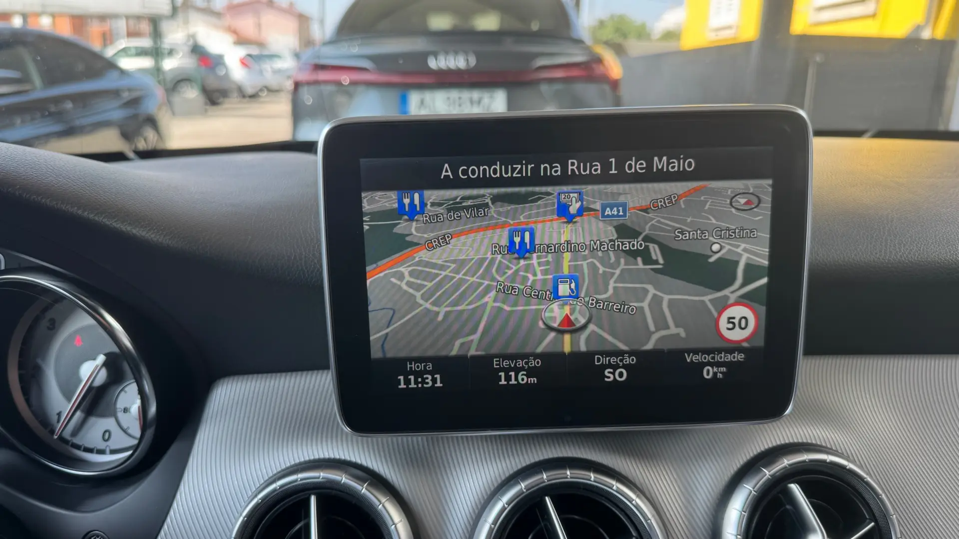 Mercedes-Benz CLA 200 d Shooting Brake Urban 19