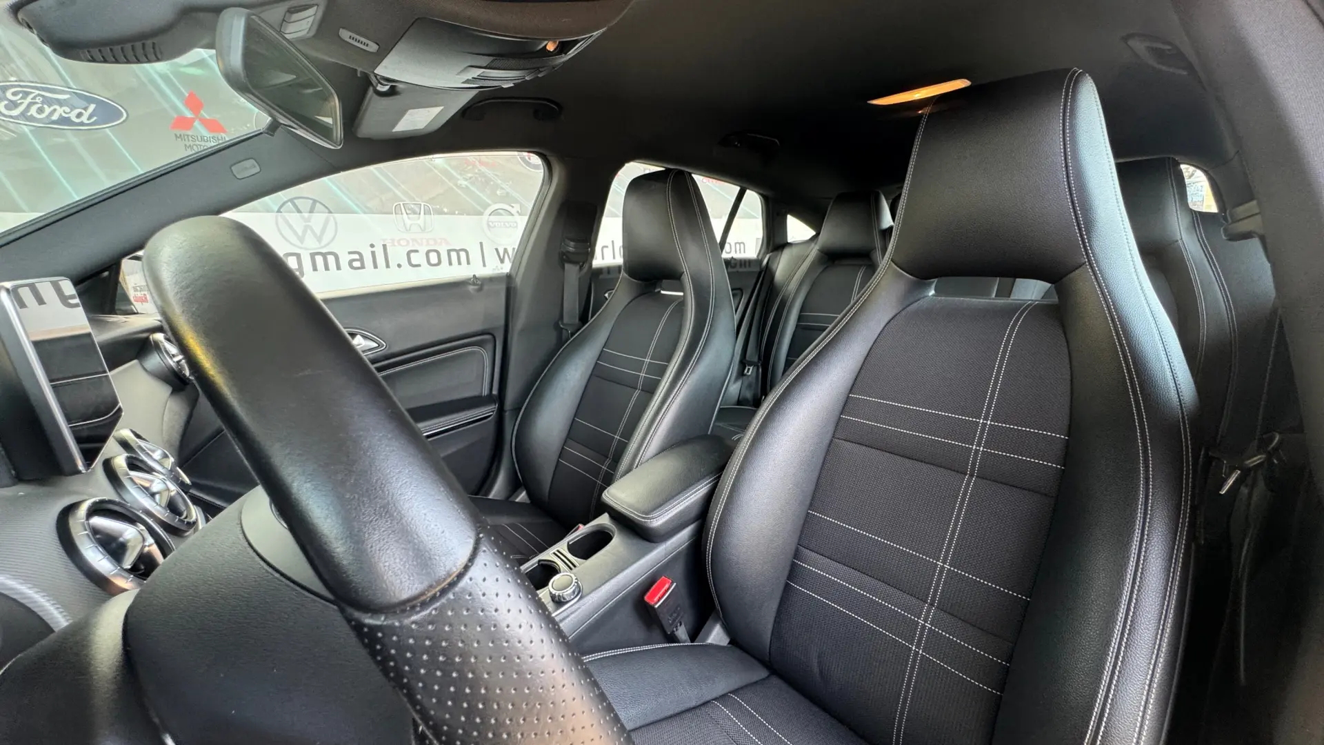 Mercedes-Benz CLA 200 d Shooting Brake Urban 27