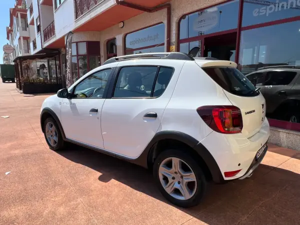 Dacia Sandero 0.9 TCe Stepway Bi-Fuel 2