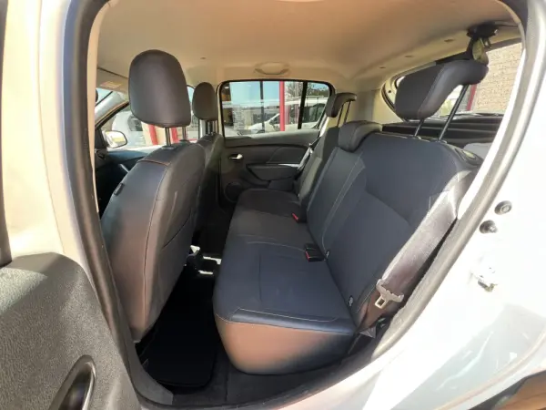 Dacia Sandero 0.9 TCe Stepway Bi-Fuel 10