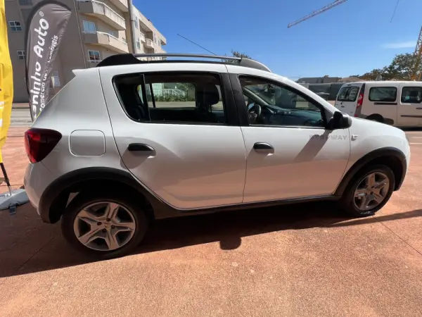 Dacia Sandero 0.9 TCe Stepway Bi-Fuel 17