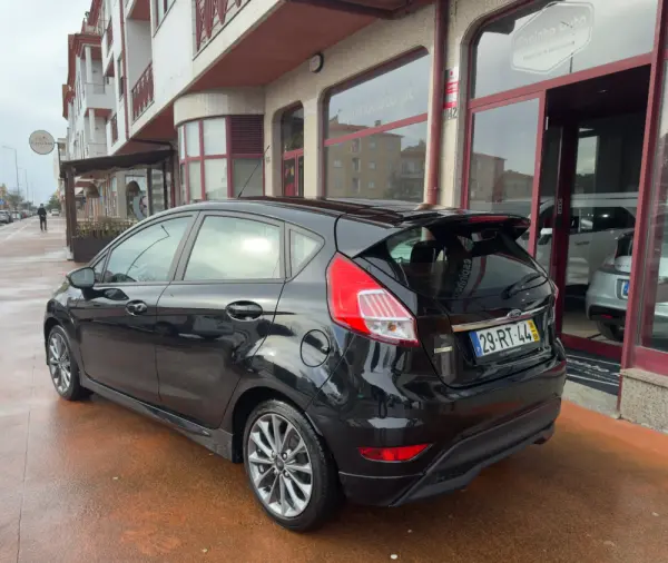 Ford Fiesta 1.0 EcoBoost ST-Line Black Edition 17