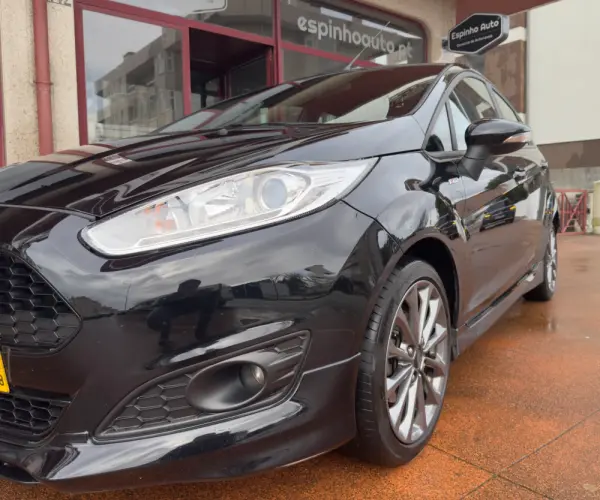 Ford Fiesta 1.0 EcoBoost ST-Line Black Edition 24