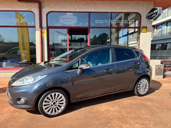 Ford Fiesta 1.6 TDCi Titanium 11