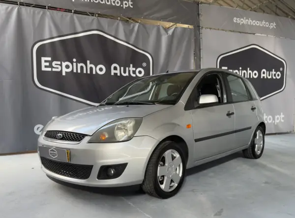 Ford Fiesta 1.25 Ghia 1