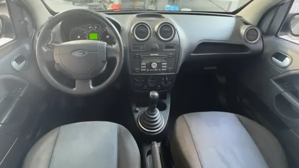 Ford Fiesta 1.25 Ghia 3
