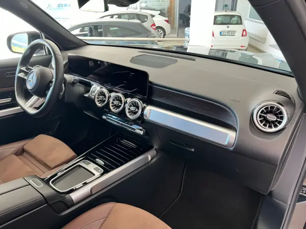 Mercedes-Benz GLB 180 d AMG Line 20