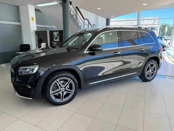 Mercedes-Benz GLB 180 d AMG Line 29