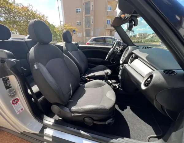 MINI Cabrio Cooper D 17