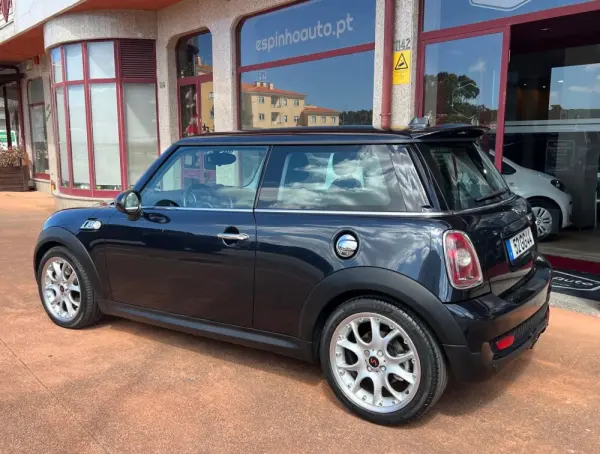 MINI 3 Portas Cooper S 2