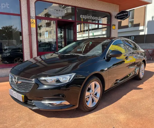 Opel Insignia Grand Sport 1.6 CDTi Dynamic 13
