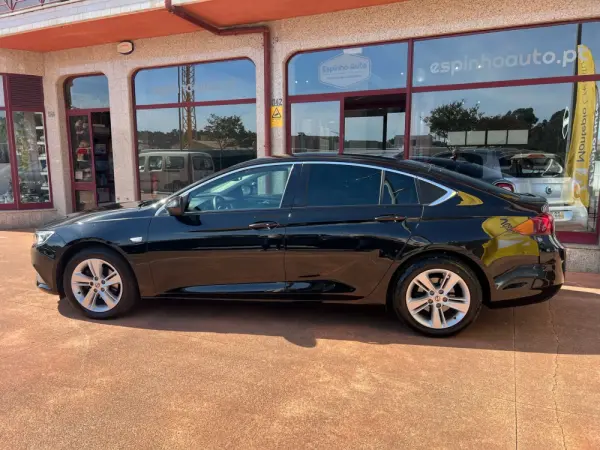 Opel Insignia Grand Sport 1.6 CDTi Dynamic 14