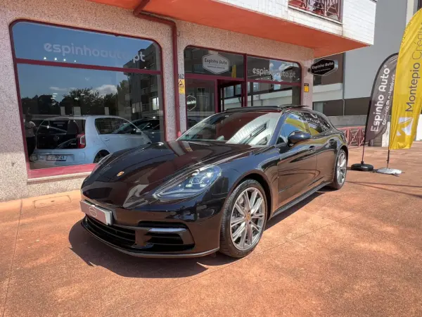 Porsche Panamera Sport Turismo ST 4 E-Hybrid 4