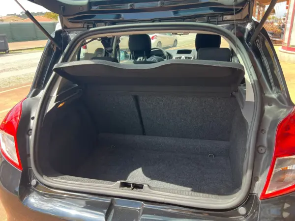 Renault Clio 1.2 16V Dynamique S 12