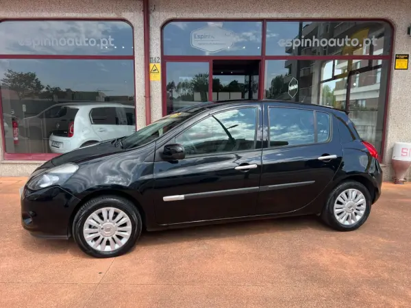 Renault Clio 1.2 16V Dynamique S 13