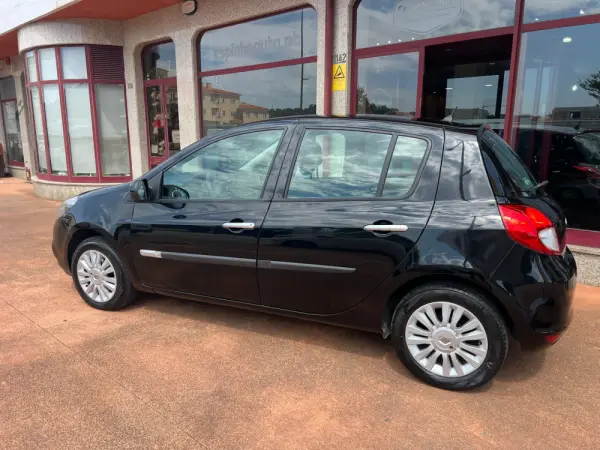 Renault Clio 1.2 16V Dynamique S 15