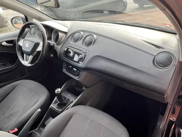 SEAT Ibiza 1.2 12V Copa 10