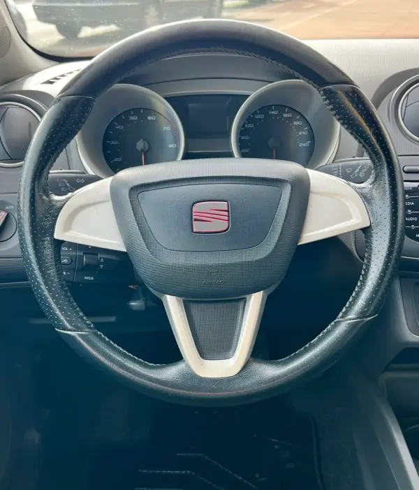 SEAT Ibiza 1.2 12V Copa 11