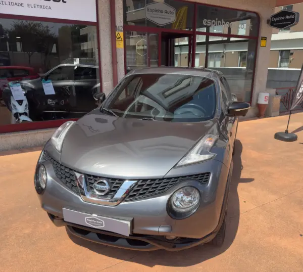 Nissan Juke 1.2 DIG-T N-Connecta Pack Exterior 1 Black Tokyo 17