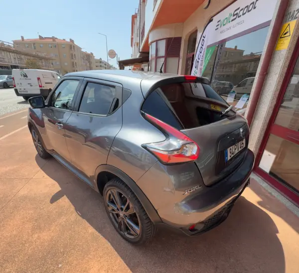 Nissan Juke 1.2 DIG-T N-Connecta Pack Exterior 1 Black Tokyo 19