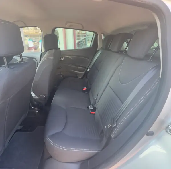Renault Clio 0.9 TCE Limited 4