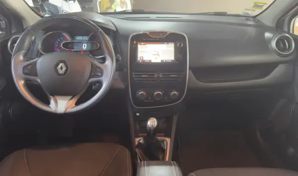 Renault Clio 0.9 TCE Limited 6