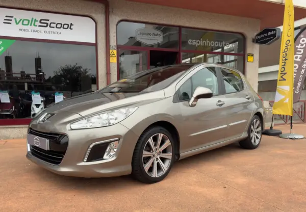 Peugeot 308 1.6 e-HDi Allure CMP6 22