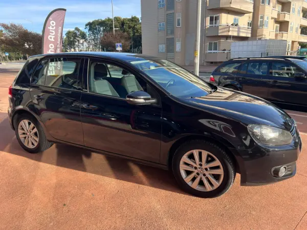 Volkswagen Golf 1.6 TDi Style 4