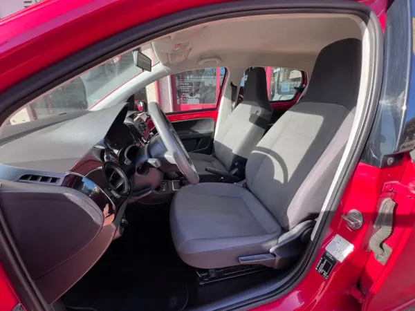 Volkswagen Up! 1.0 BlueMotion Move Auto 13